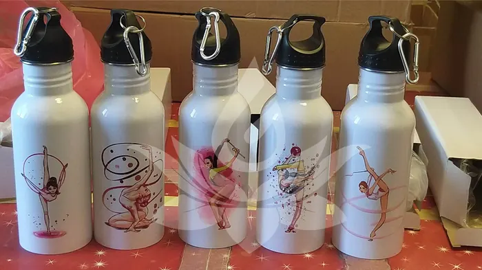 Bottles with full-colour print