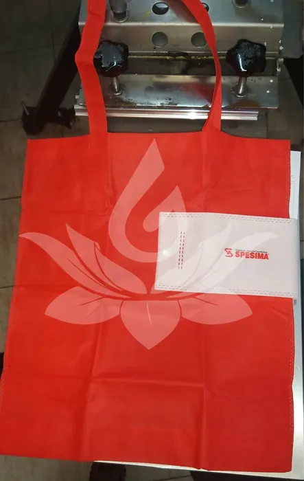 Non-woven bag with logo