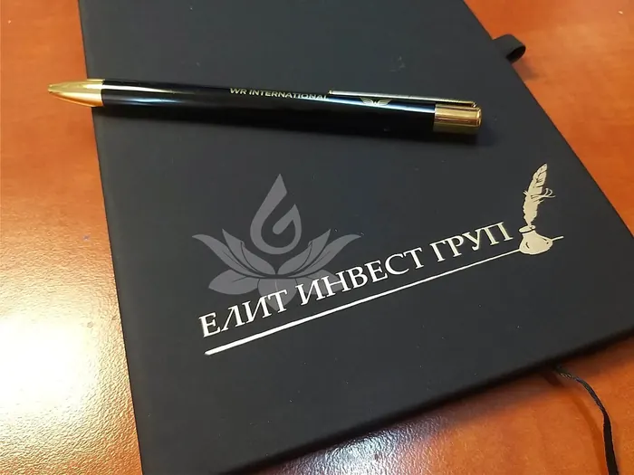 Notebook and pen set